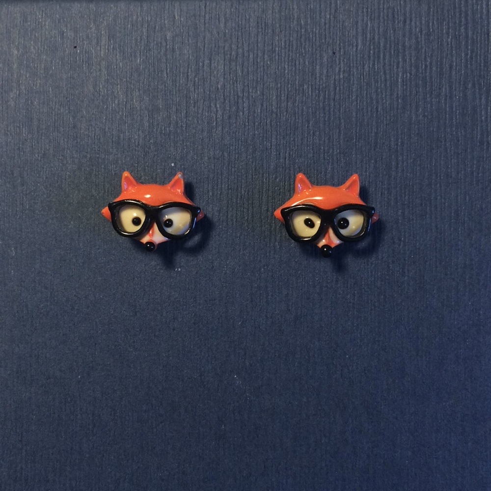 ⭐️NEW⭐️Nerdy fox earrings!!!